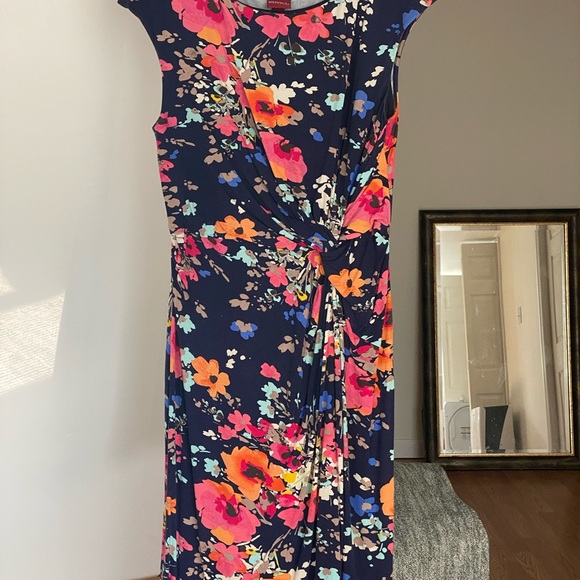 Floral sundress with waist knot - Picture 3 of 4